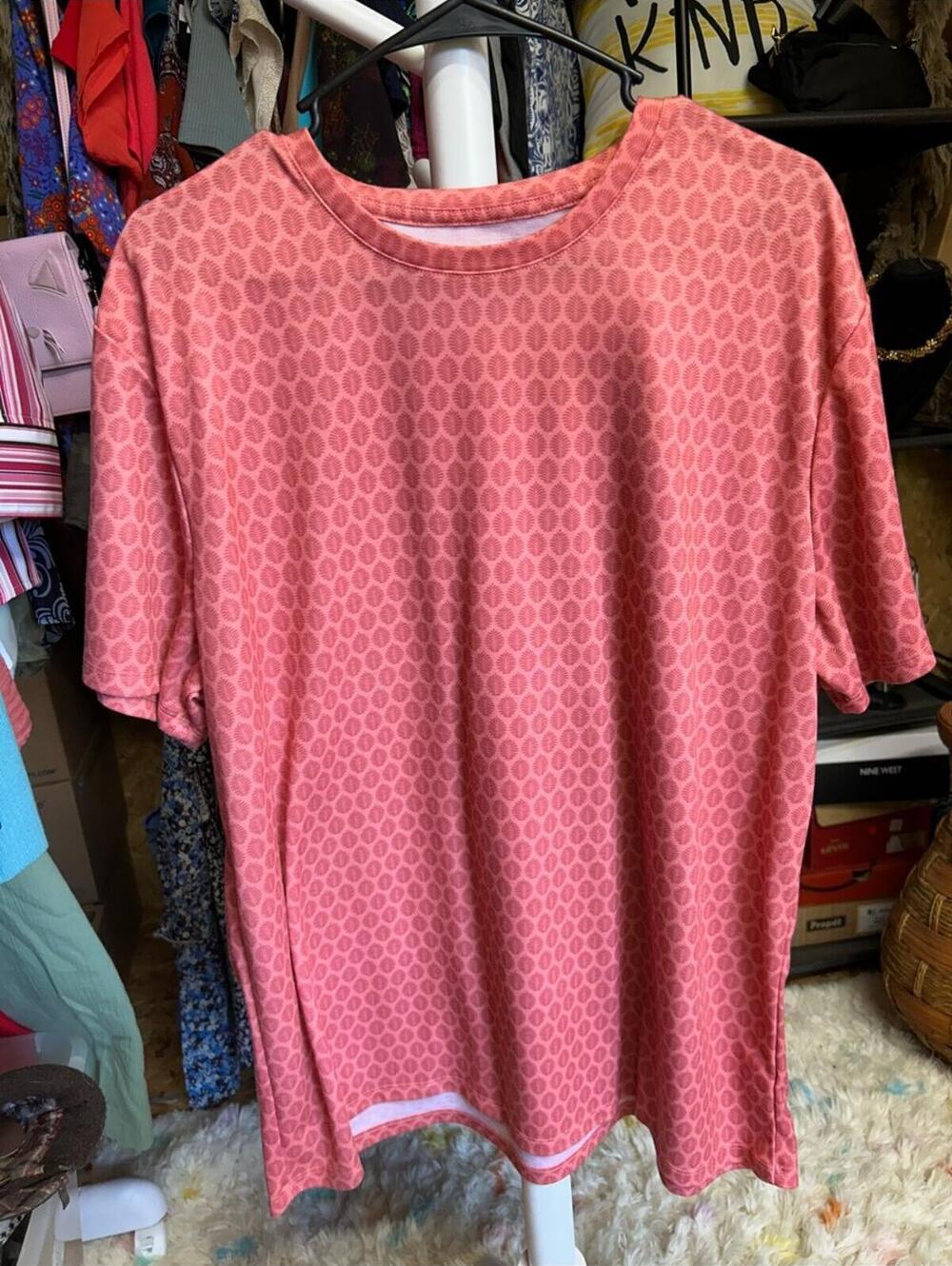 Apt. 9 Coral Pink Short-Sleeve Tunic with Subtle Dot Texture Size XXL